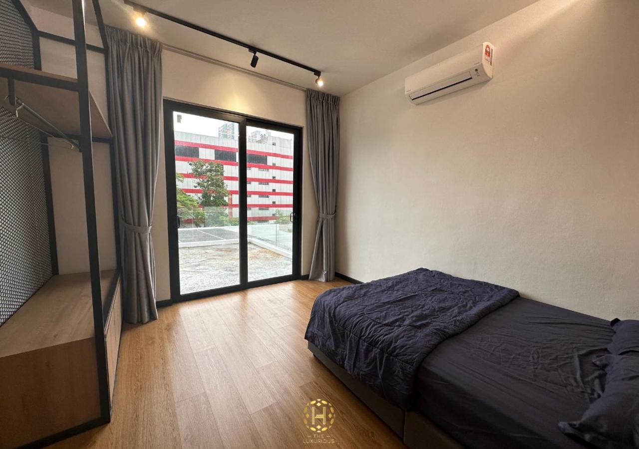 The Luxurious 27, Johor Bahru Vila Exterior foto